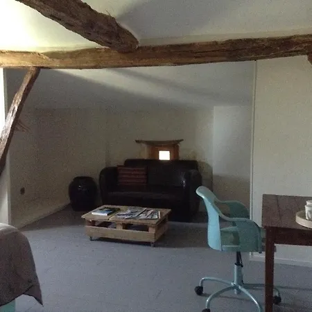 La Tasque Bed and Breakfast